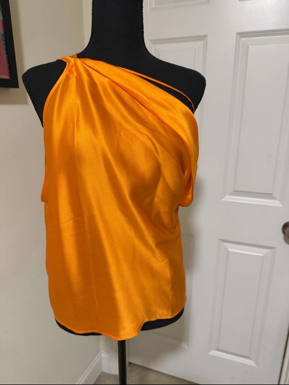 NWT The Sei one shoulder top in orange 100% silk size 6 relaxed fit.